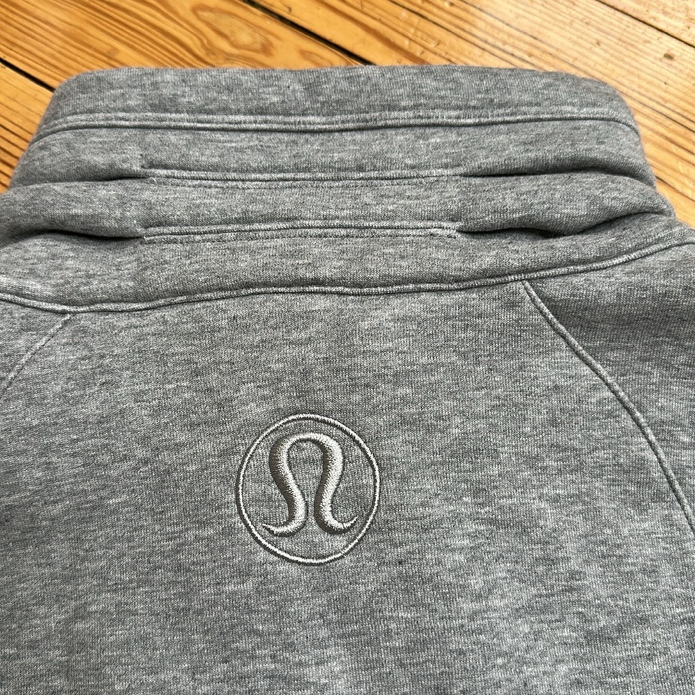 Lululemon Full Zip Jacket 8 Gray
